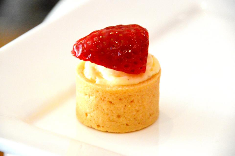 Strawberry Tart with Vanilla Bean Cream