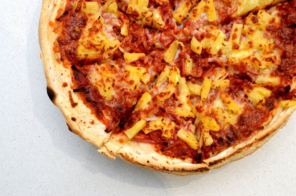 Hawaiian Pizza