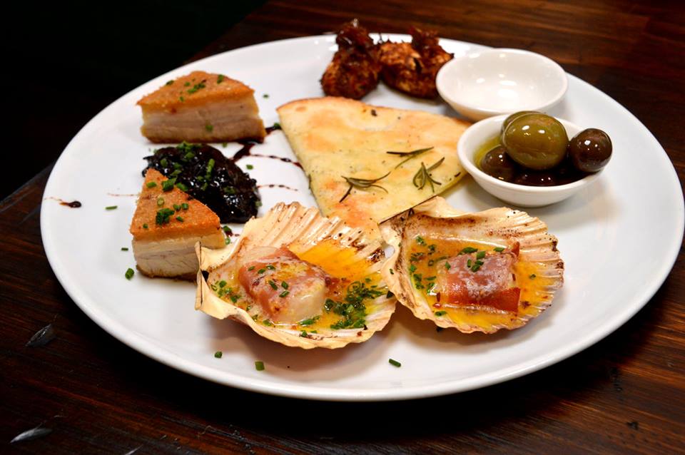 Entree Tasting Plate