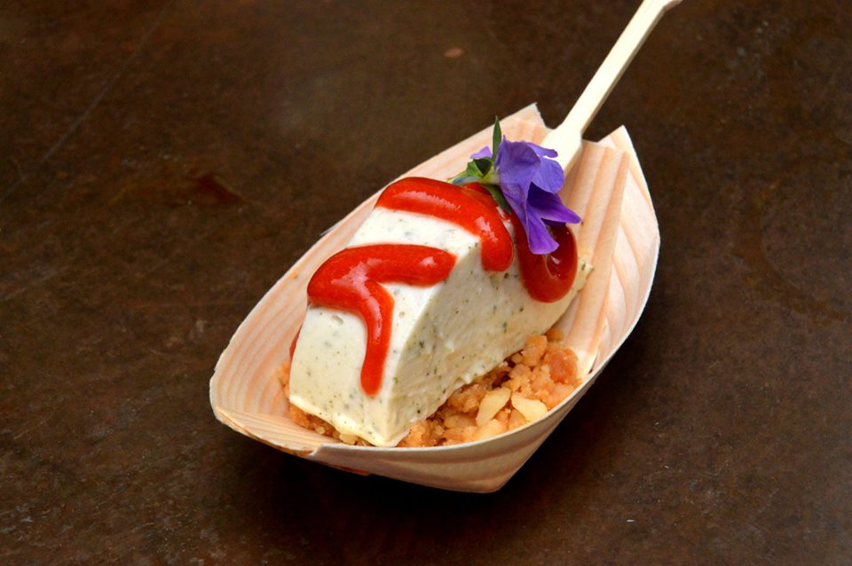 Lemon Myrtle Cheesecake