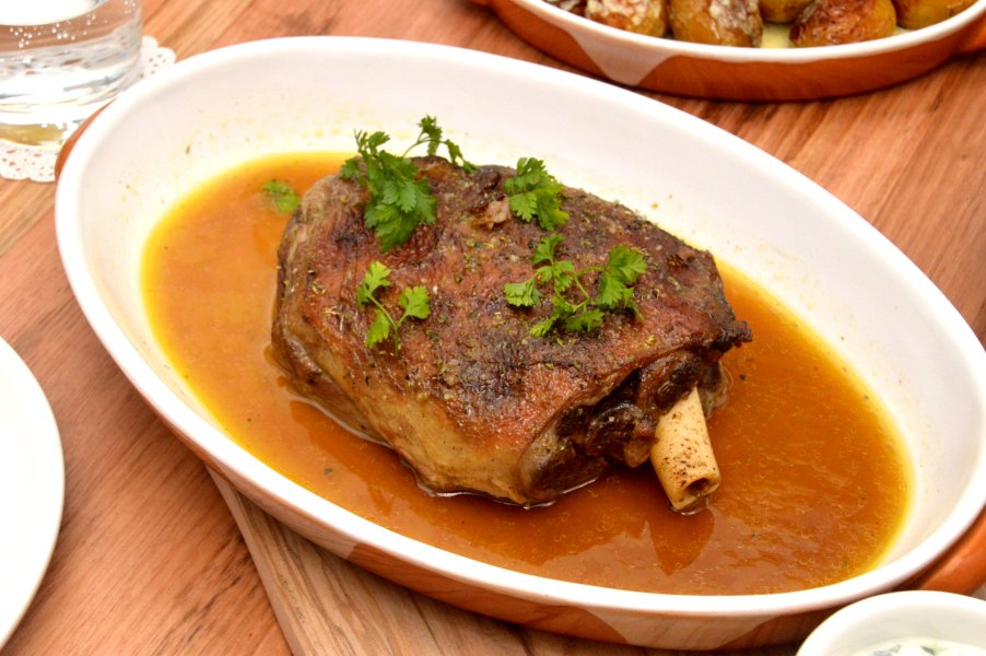 Slow braised lamb shoulder, tzatziki