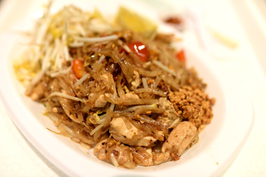 Chicken Pad Thai