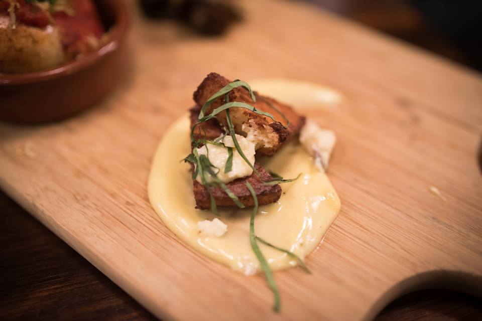 Semolina and Blue Cheese Puffs