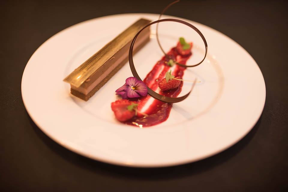 Grand Cru 64% Dark Chocolate Texture, Raspberry, Sichuan Pepper and Vanilla