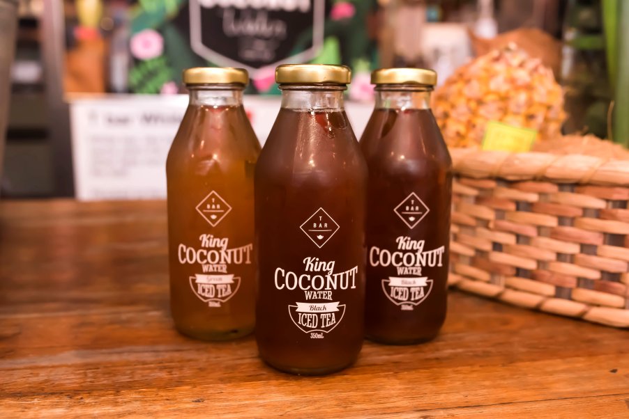 King Coconut Water & Iced Tea